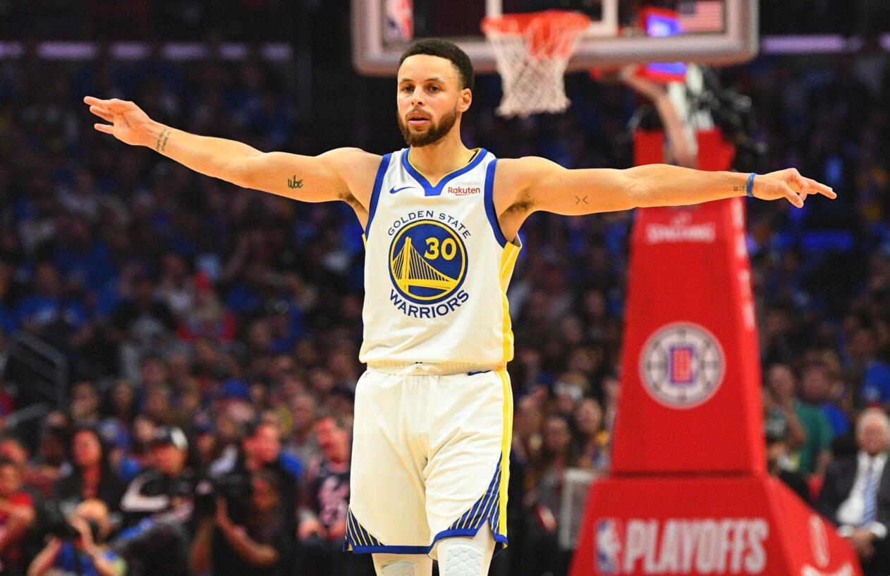 赵宇豪：这赛季起起伏伏很不容易，希望我们能够把握好明年（赵宇豪：本季起伏不易，盼我们把握明年机遇）