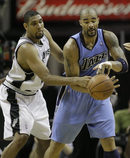 环球足球奖年度最佳教练候选：恩里克、斯洛特、弗里克在列（环球足球奖年度最佳教练提名公布：恩里克、斯洛特、弗里克入选）