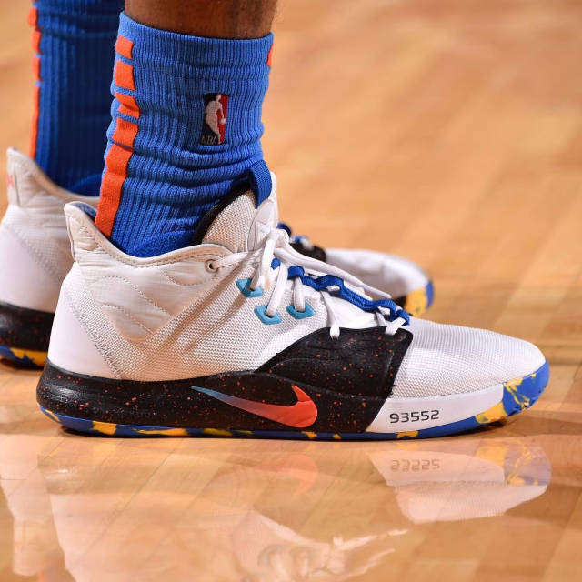 队报：雷恩19岁中卫布德拉勒飞速崛起，多支豪门长期关注他（队报：雷恩19岁中卫布德拉勒迅猛成长，多家豪门持续关注）