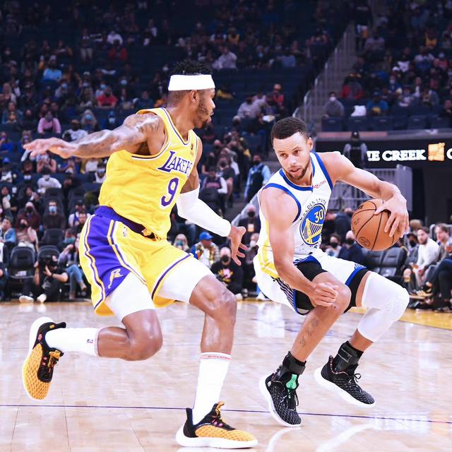 罗马诺：由于铃木彩艳受伤，帕尔马将评估自由市场上的门将（罗马诺：铃木彩艳伤停，帕尔马将从自由市场物色门将）