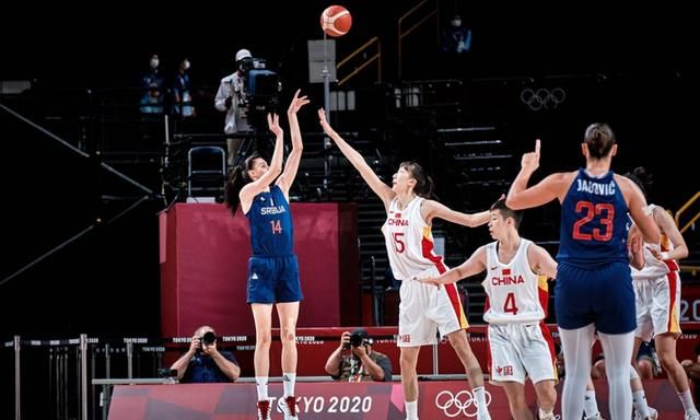 FIFA年度最佳门将候选：多纳鲁马、阿利松、什琴斯尼在列（FIFA年度最佳门将候选名单出炉：多纳鲁马、阿利松、什琴斯尼入选）